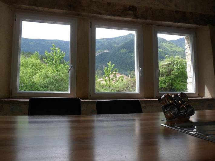 Maison de vacances 'Luxueuse Bergerie Pied Du Ventoux' avec vue sur la montagne et Wi-Fi in Savoillan, Parc naturel régional du Mont-Ventoux