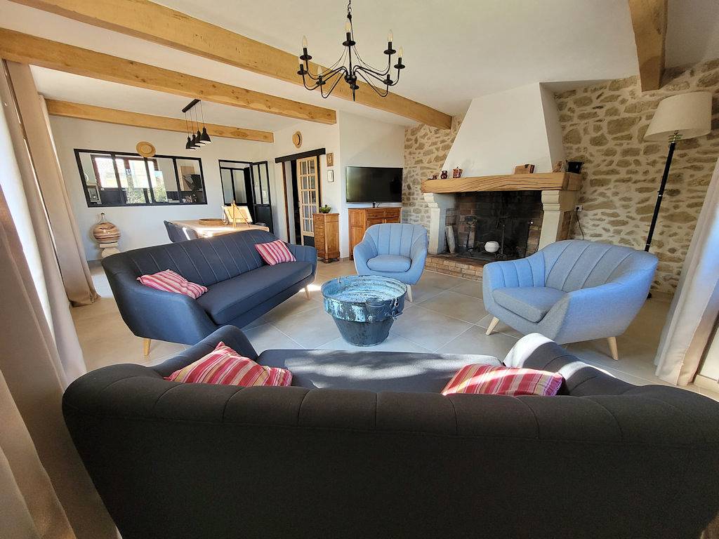 Maison provençale, piscine, vue mont Ventoux in Mérindol-les-Oliviers, Région de nyons