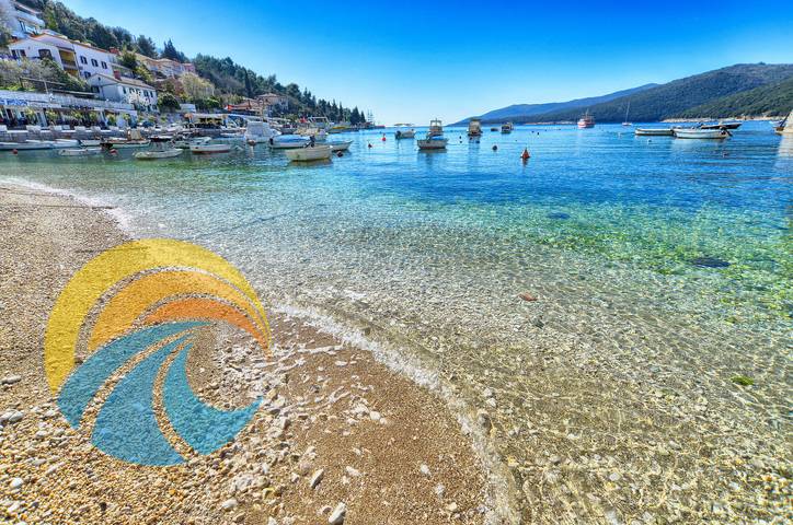 Entire apartment, Holiday apartment for 8 people with balcony in Rabac, Labin-Rabac