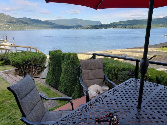 Glamping for 7 people, with garden, with pets in British Columbia