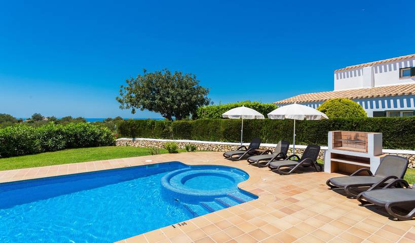Chalet para 5 personas, con jardín, Se admiten mascotas en Menorca - 2