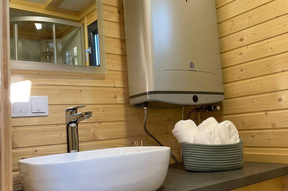 L’Uliveto 1 by Tiny Away in Castilenti, Teramo Province