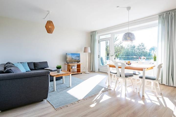 Ferienwohnung für 4 Personen, mit Balkon in Rettin - 2