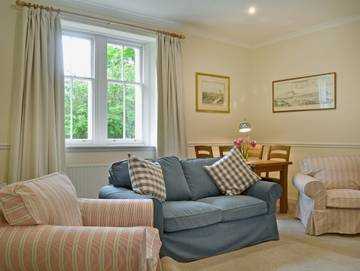 Log Cabin for 4 People in Fife region, Lowlands, Photo 2