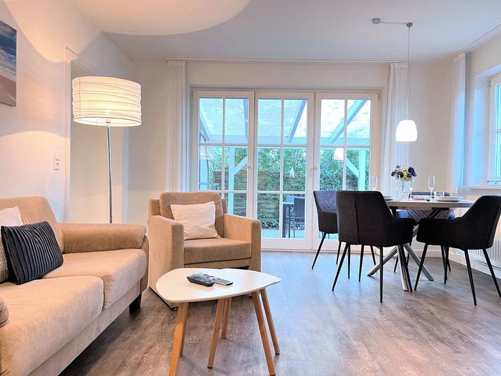 Ferienwohnung für 4 Personen, mit Terrasse und Garten sowie Sauna in Varel