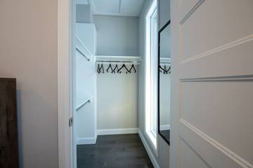 Glamping for 11 Guests in Sainte-Béatrix, Quebec, Picture 2