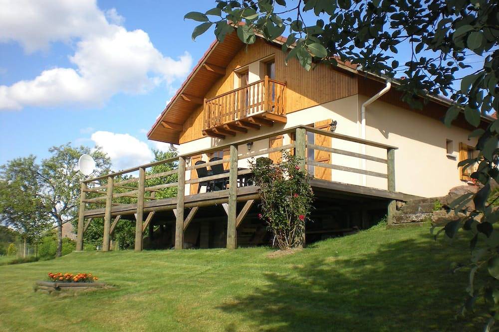 Chalet à la campagne avec de l'espace extérieur in Mortagne, Saint-Dié-des-Vosges