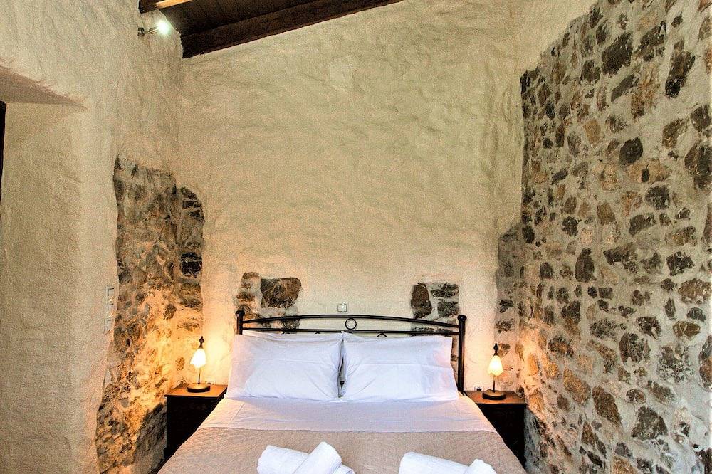 Private Beach House Irene Mare in Poros