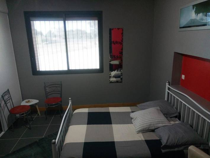 Location de vacances pour 2 personnes, avec jardin dans Séreilhac - 4
