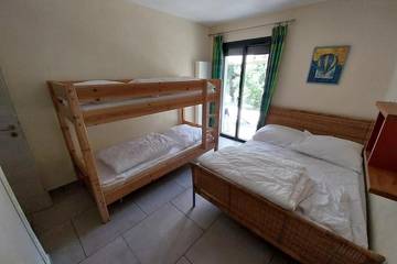 Bungalow pour 6 Personnes dans Porto-Vecchio, Arrondissement de Sartène, Photo 2