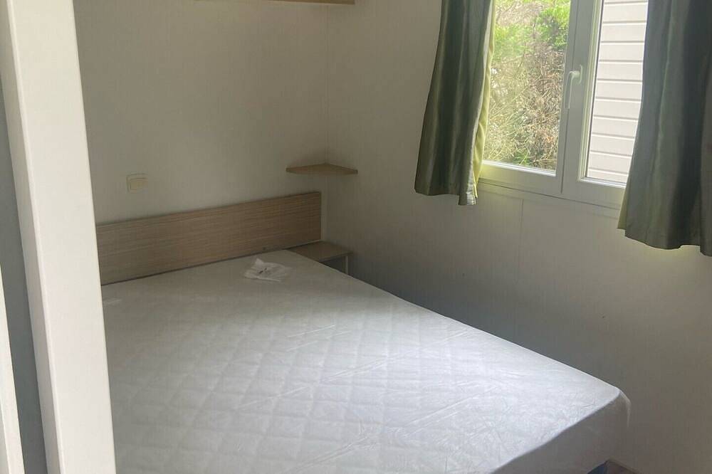 Mobil Home 4 Couchages, Tout Équipé, à 10 min des Plages de Royan in Saujon, Côte de Beauté