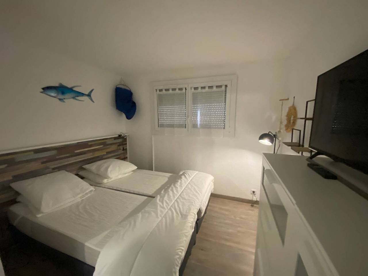 Entire apartment, T2 for 4 in Le Barcarès, beachfront, private parking in Le Barcarès, Côte d'Améthyste