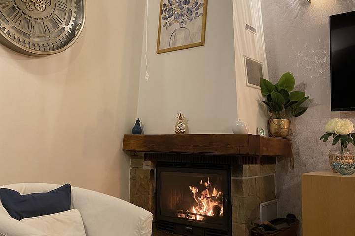 Gîte pour 6 personnes, avec jardin et jacuzzi dans Berthouville