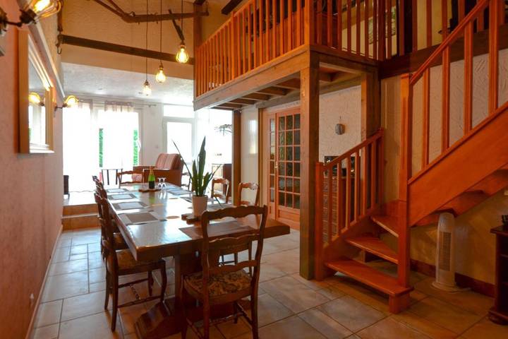 Location de vacances pour 10 personnes, avec sauna et jardin ainsi que piscine et vue dans Ostheim - 4