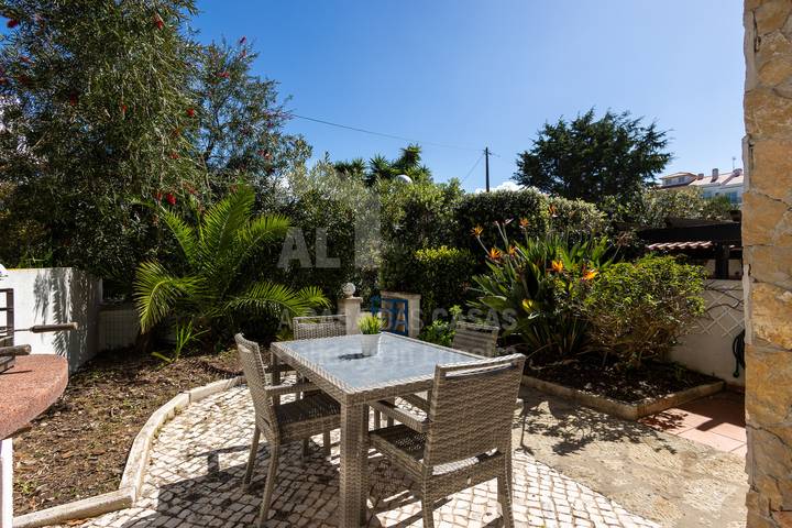Ferienhaus für 6 Personen, mit Balkon und Garten in Ericeira - 4