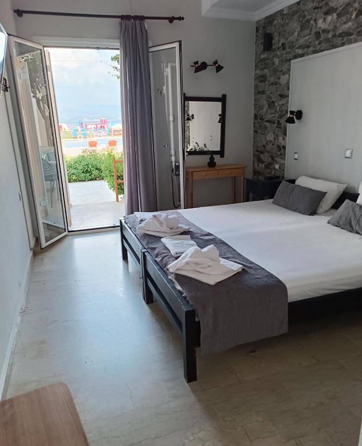 Sofia Beach Apartments in Kavos, Corfou