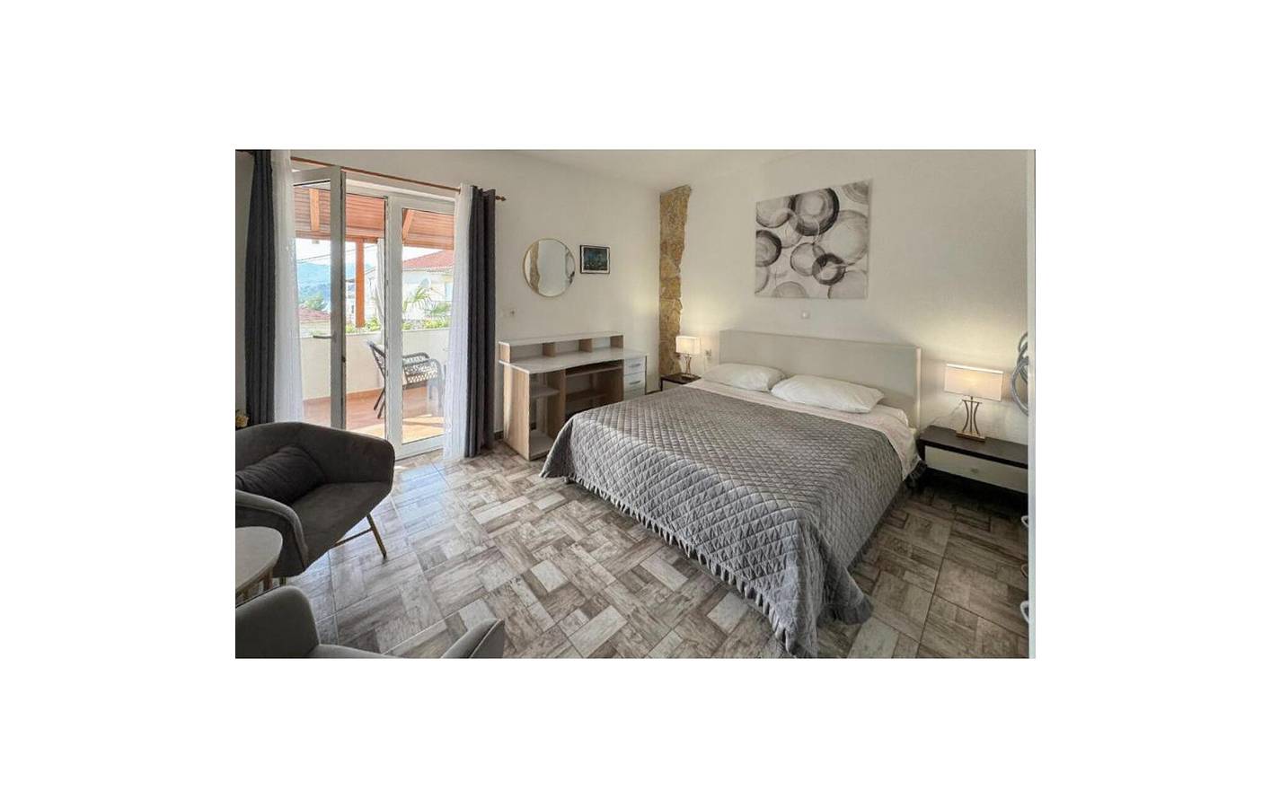 Appartement de vacances entier, Appartement avec vue panoramique, Wi-Fi, climatisation, cuisine et parking près de la plage in Okrug Gornji, Čiovo