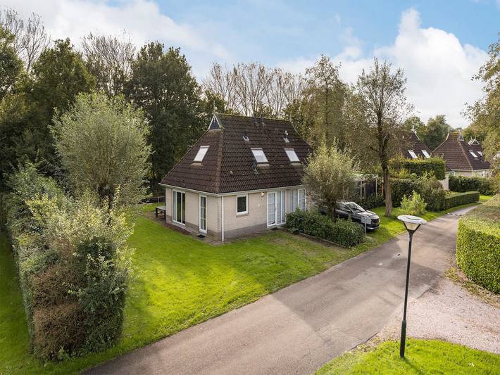 Ferienhaus für 5 Personen, mit Terrasse und Garten sowie Sauna