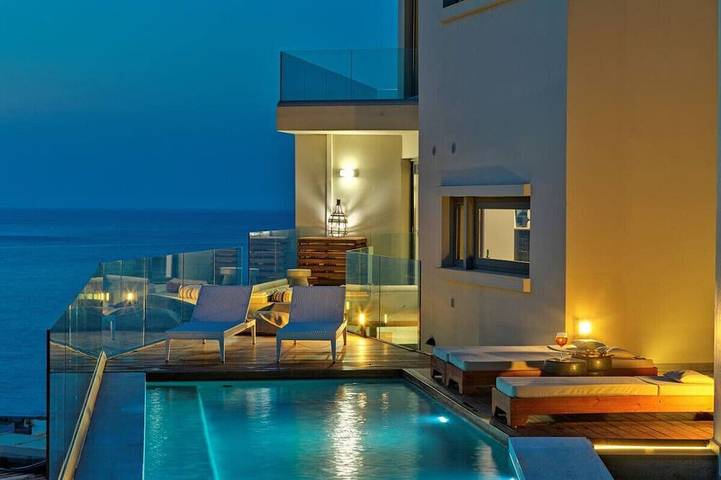 Apartamento de vacaciones para 2 personas, con piscina además de jacuzzi y balcón - 1