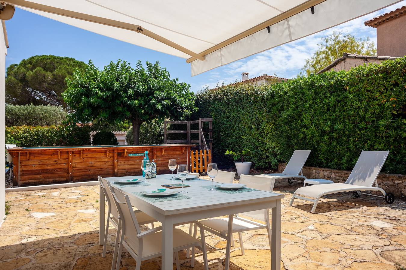 Villa "Chez Tao" avec piscine, jardin, terrasse et Wi-Fi in Bandol, Côte méditerranéenne (France)