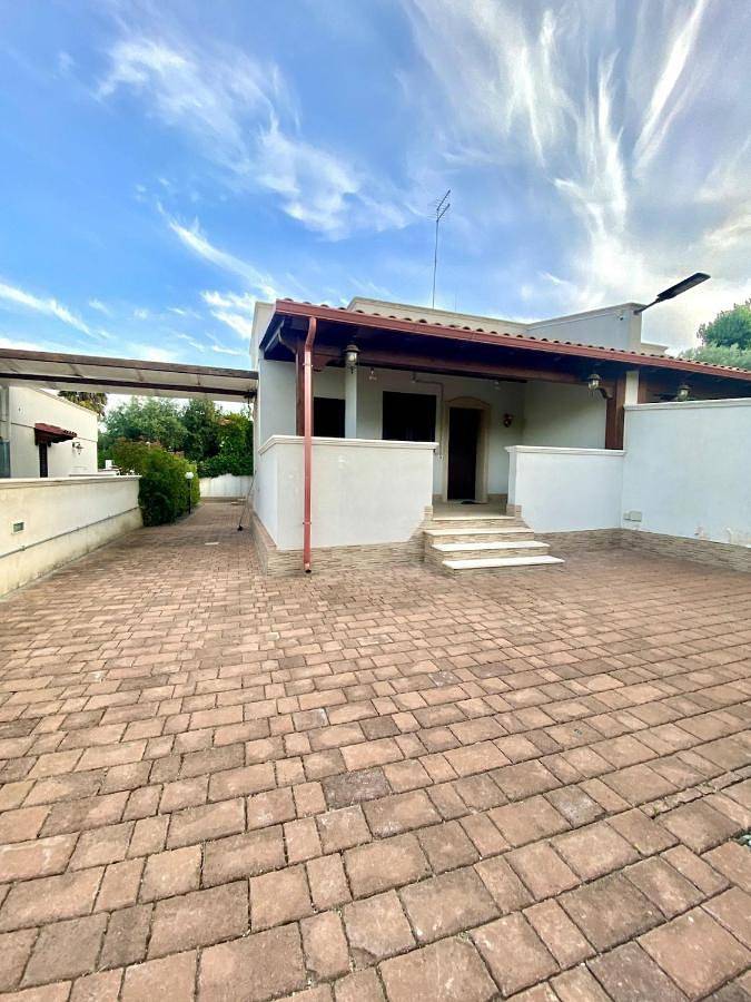 Casa Vacanze - Villa Claudia in Lido Gandoli, Leporano
