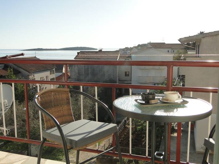 Ferienwohnung für 2 Personen, mit Seeblick und Balkon, mit Haustier in Primosten