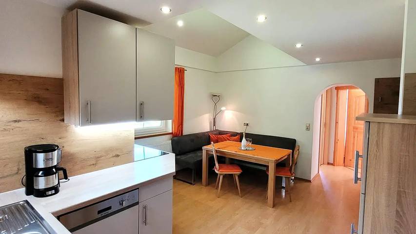 Ferienwohnung für 2 Personen, mit Balkon und Garten in Virgen - 4