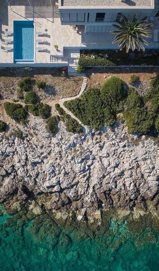 Villa - Beach Front in Rukavac, Split-Dalmatien