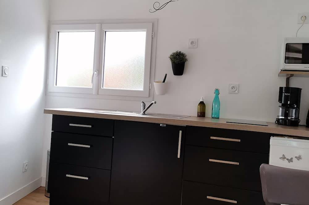 Studio \"house\" with Terrace at the foot of the cycle paths in Audenge, Arcachon und Umgebung