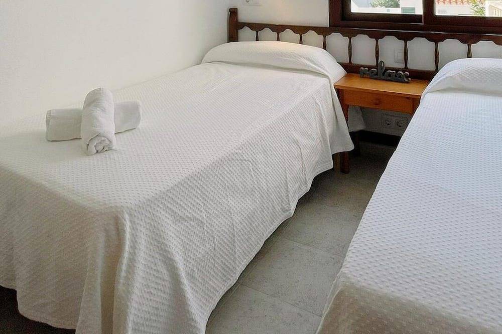 Villa Tradicional con Piscina Privada, Ac y Wifi in Cala en Porter, Municipio de Alaior
