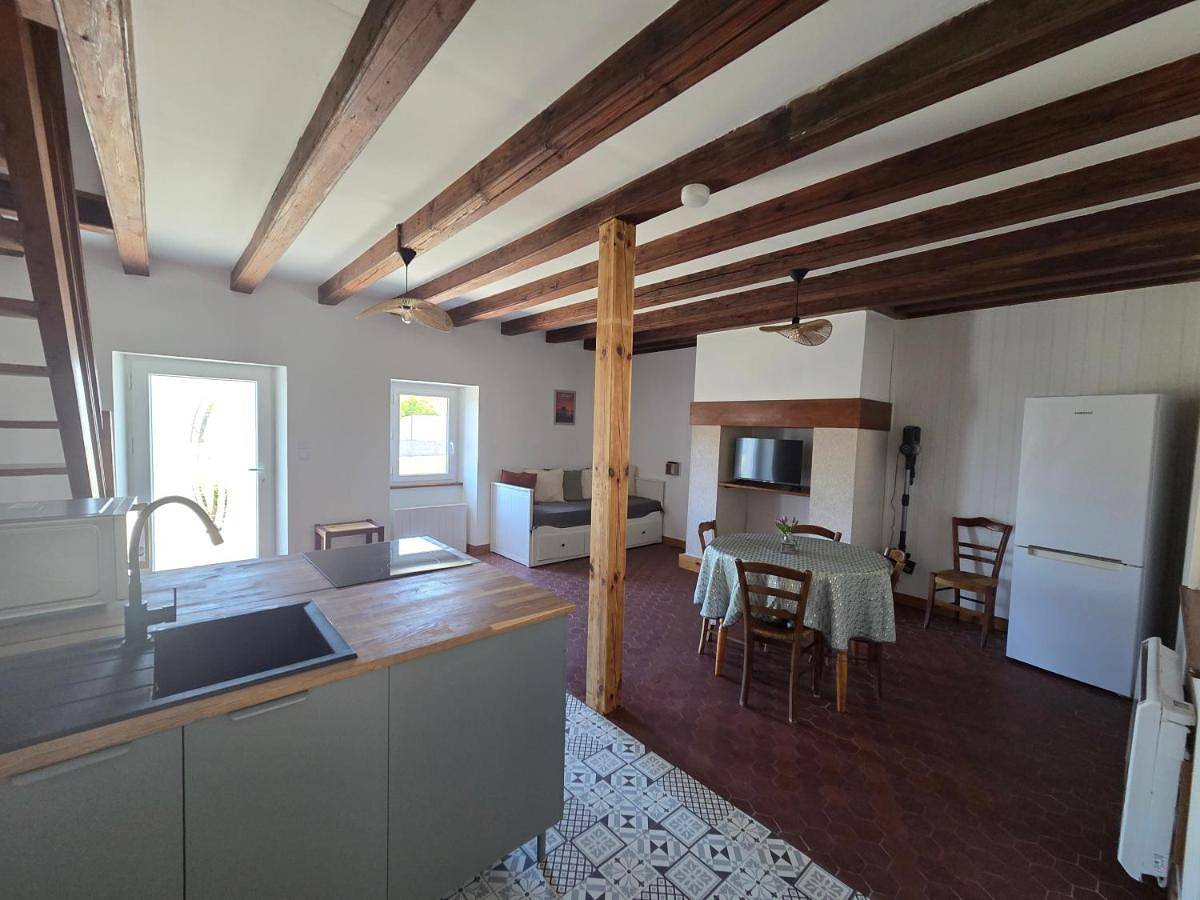 Maison La Ville en Bois in Corsept, Vallée de la Loire