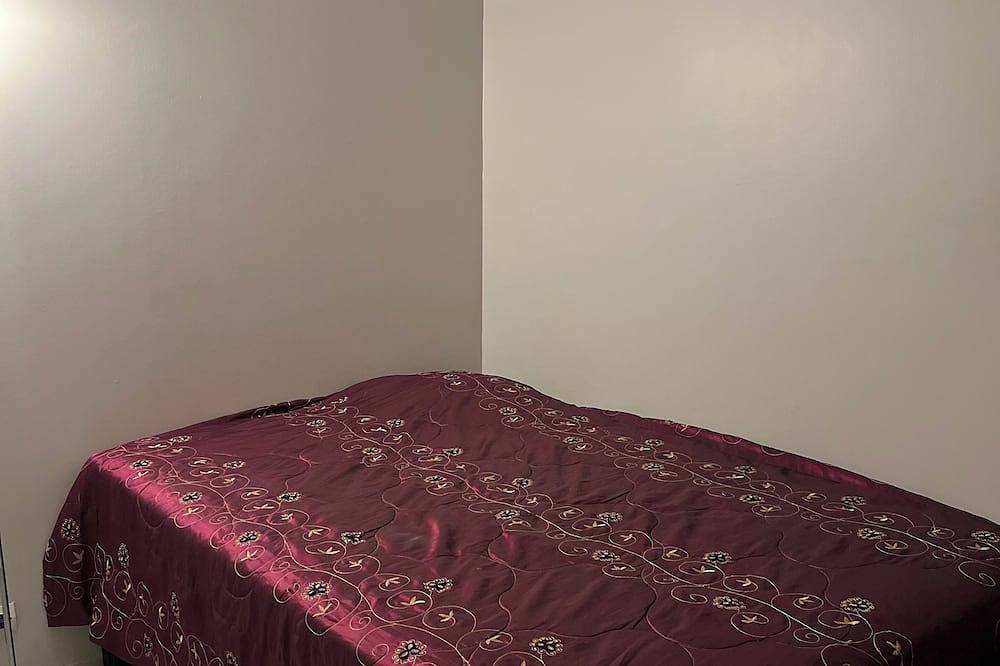 Apartamento entero, Duplex apartment in Elancourt, Olympic site, close to all amenities in Élancourt, Yvelines