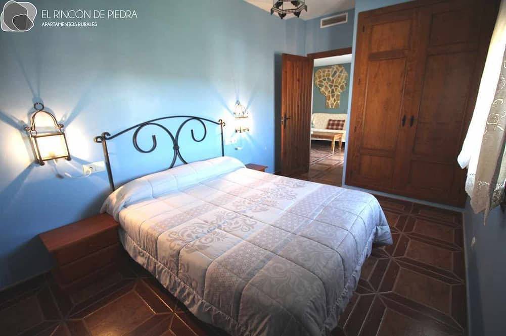 Entire apartment, Self catering El Rincon de Piedra for 4 people in Enguídanos, Cuenca Province