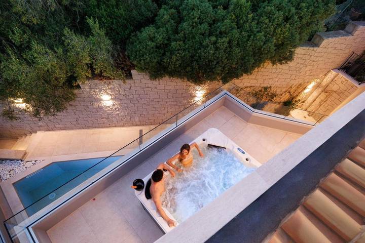 Maison d’hôte pour 2 personnes, avec piscine ainsi que vue et jardin à Villasimius