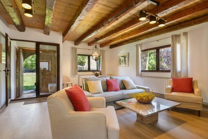 Casa rural para 5 personas, con Balcón y Jardín en Provincia de Huesca - 2