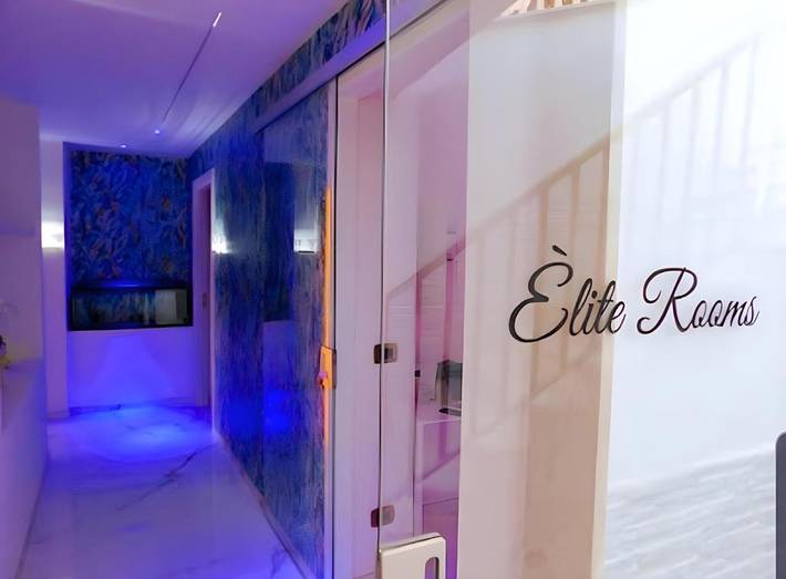 Hôtel pour 2 personnes, avec terrasse ainsi que vue et piscine à Peschici - 2