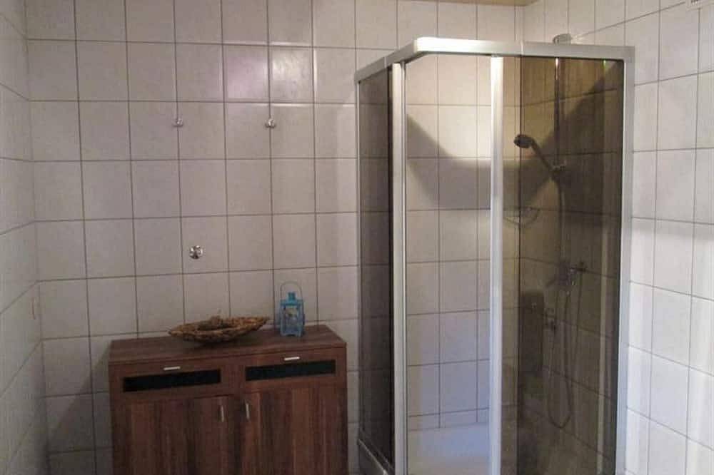 Ganze Wohnung, Ferienwohnung Hörnle (Hund auf Anfrage) - Haus Florian Lory in Bad Kohlgrub, Bayerische Alpen