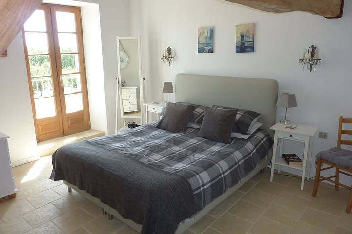 Location de vacances pour 16 personnes, avec jardin, animaux acceptés à Saint-Sernin - 3