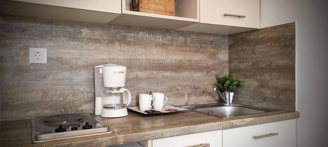 Location de vacances pour 2 personnes, avec jardin et terrasse dans Σκάλα Ερεσού - 2