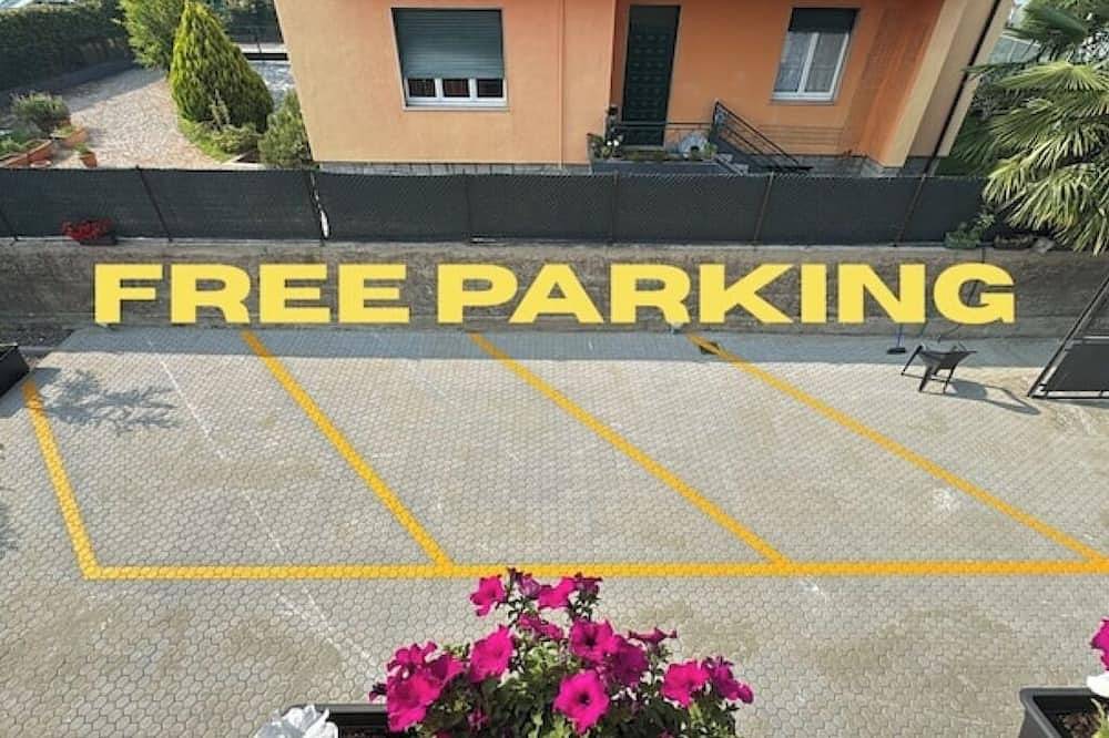 Elegant Suite with Balcony, Lake View, Wi-Fi and Free Parking in Arona (Lago Maggiore), Municipio de Arona