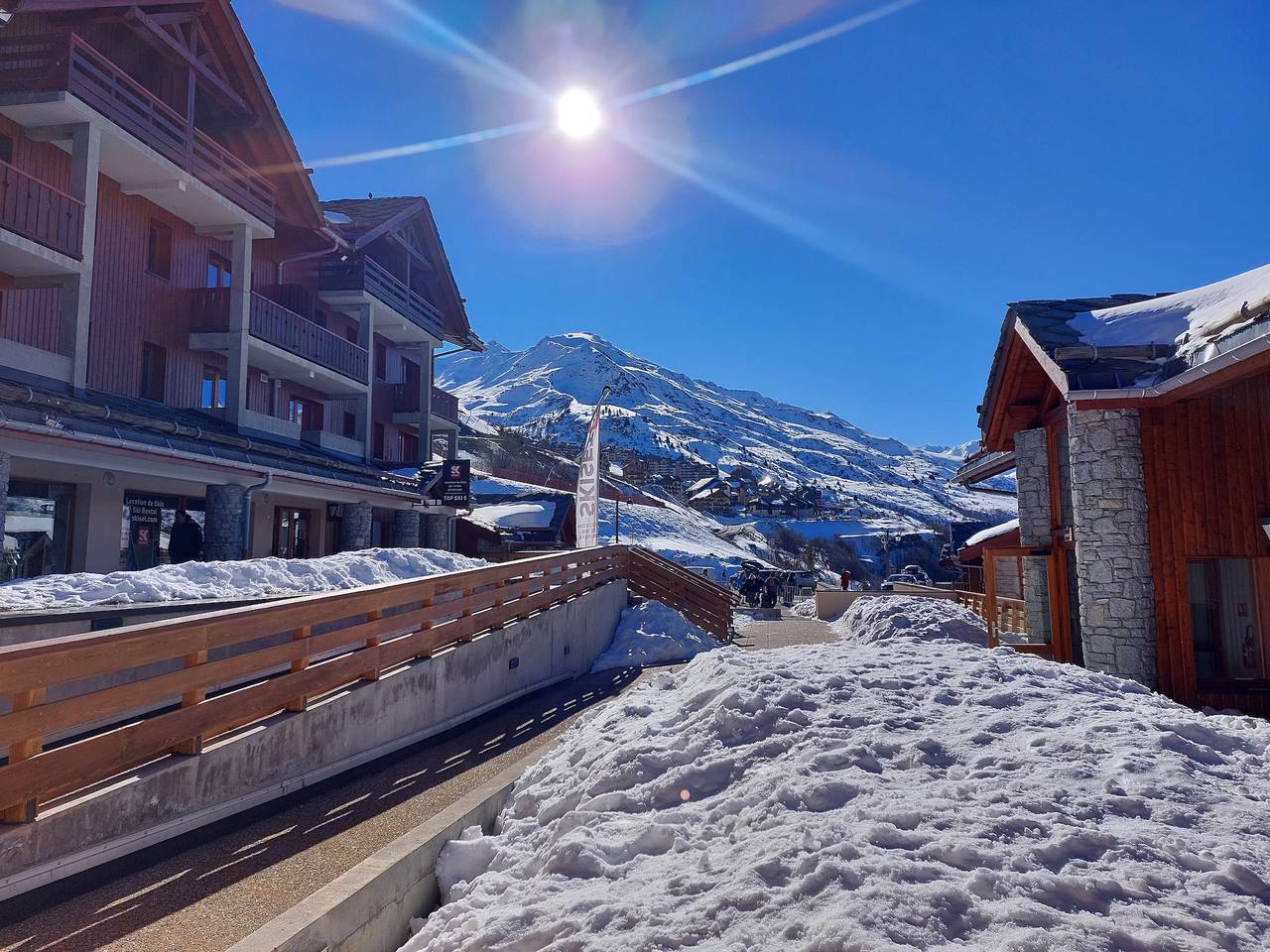 Appartement entier, Appartement "Valmeinier 1800" aux pieds des pistes et piscine chauffée in Valmeinier, Région de Saint-Jean-de-Maurienne