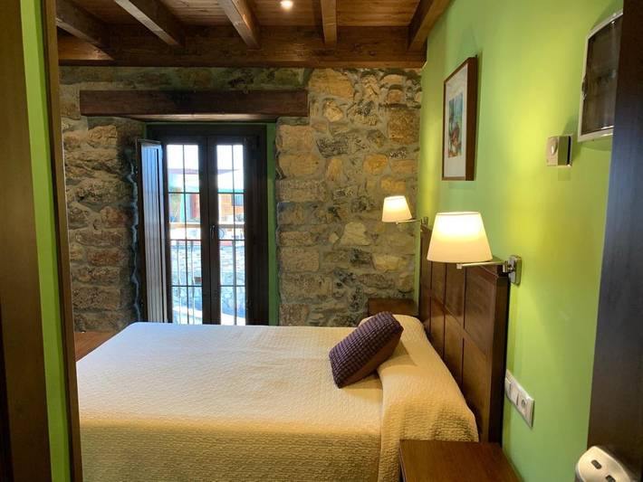 Hotel para 2 personas en Parres - 3