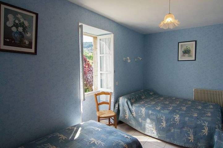 Gîte pour 6 personnes, avec jardin et terrasse dans Lac du Causse - 3