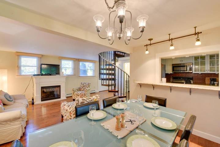 Casas e apartamentos de temporada para 4 pessoas, com terraço e jardim em Massachusetts