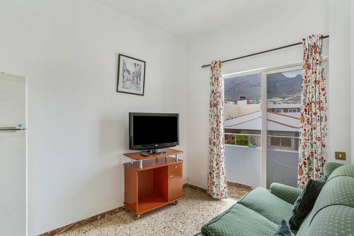 Apartamento entero, Apartamento vacacional 'Karla' con vistas a la montaña, balcón y Wi-Fi in Molino de Agua, La Aldea de San Nicolás
