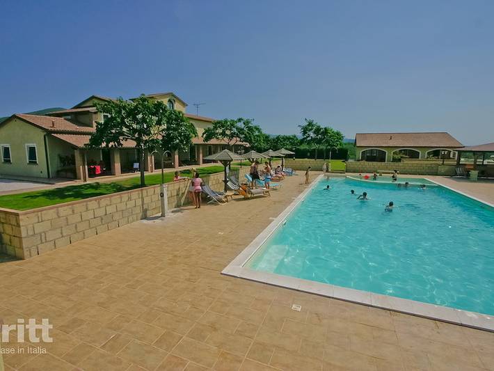 Agriturismo per 6 persone, con terrazza e balcone/terrazza a Riparbella