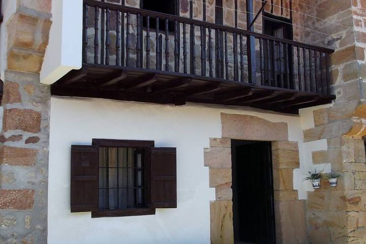 Gîte pour 8 personnes, avec Balcon