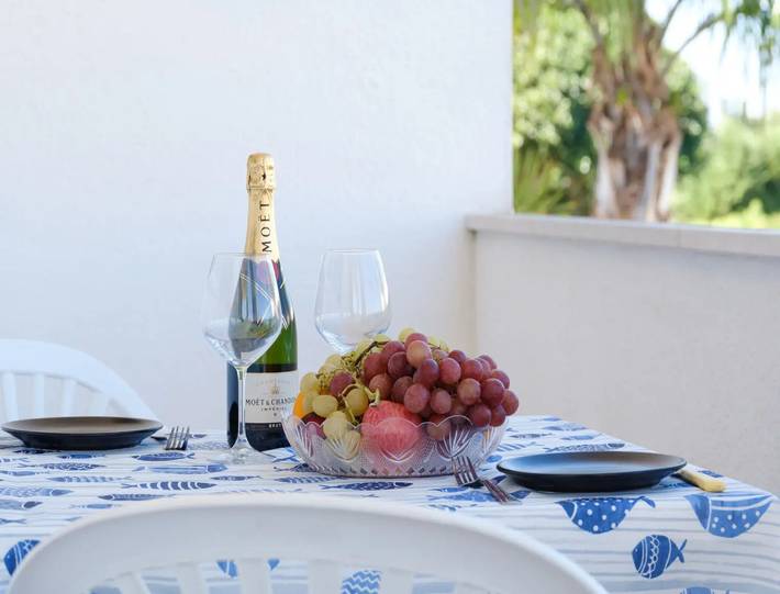 Location de vacances pour 6 personnes, avec jardin et balcon à Torre Dell'orso - 2