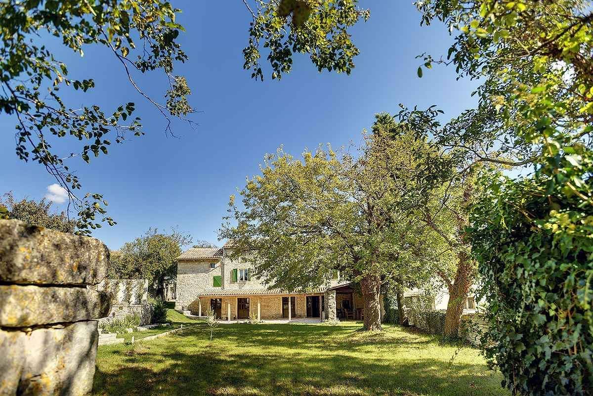 Villa avec jardin et piscine  in Svetvinčenat, Istrie centrale