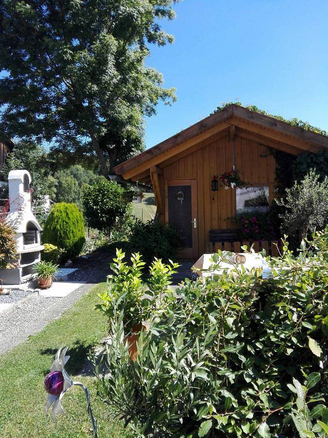 Ganze Wohnung, Ferienwohnung Dichtl - Ferienwohnung (50qm) mit Balkon Kleine Ferienwohnung in Grafenau, Ostbayern
